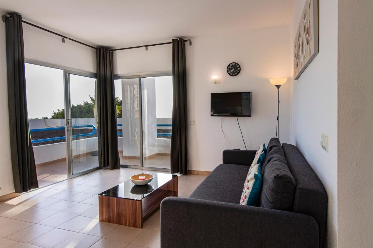 Paradise Suite Адехе Екстериор снимка