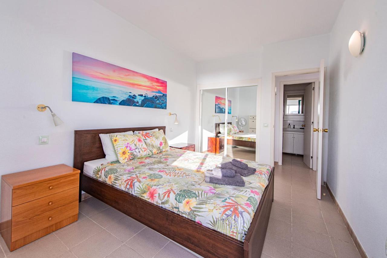 Paradise Suite Адехе Екстериор снимка
